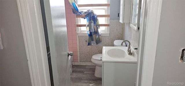 14290 Stansbury Street, Detroit, MI 48227