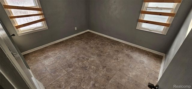 14290 Stansbury Street, Detroit, MI 48227