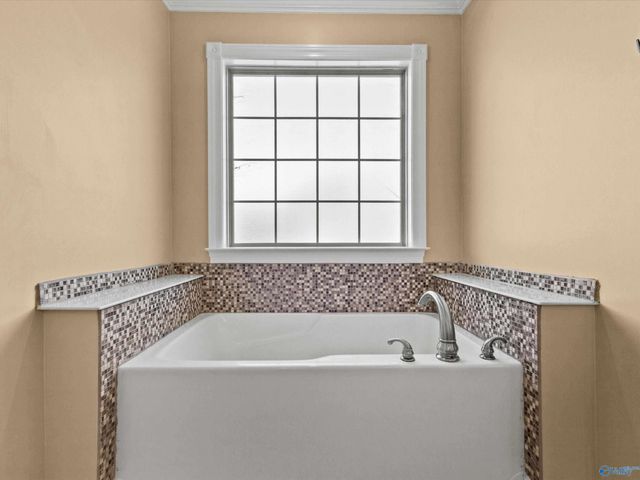 27889 Trotters Lane, Athens, AL 35613