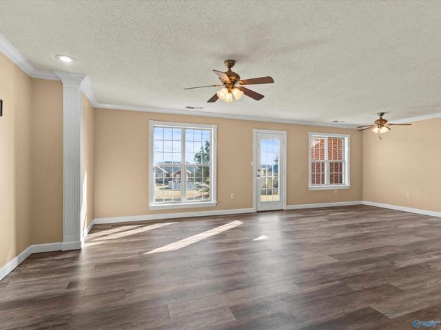 27889 Trotters Lane, Athens, AL 35613