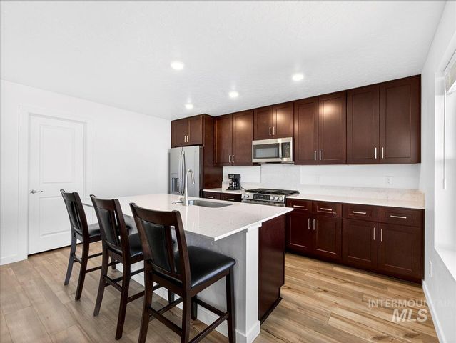 20393 Owl Creek Ave, Caldwell, ID 83605