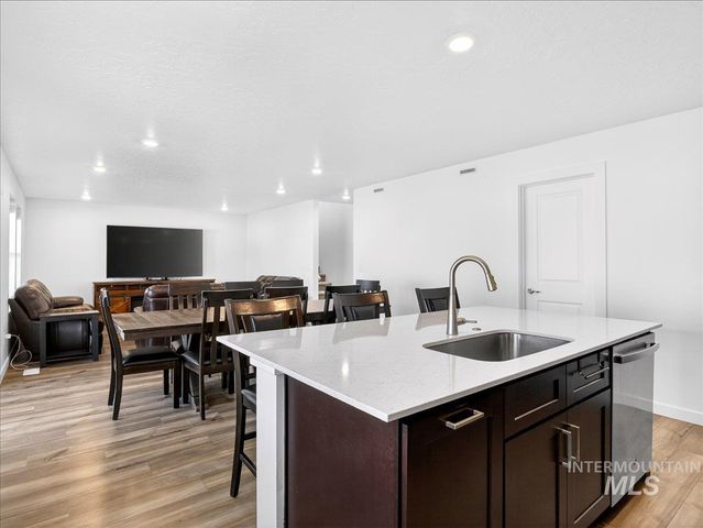 20393 Owl Creek Ave, Caldwell, ID 83605