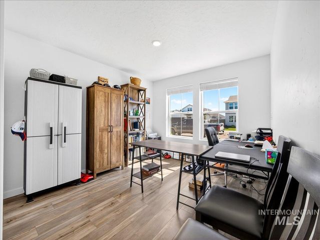 20393 Owl Creek Ave, Caldwell, ID 83605