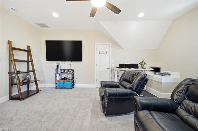 1137 Kingsbury DR, Chesapeake, VA 23322