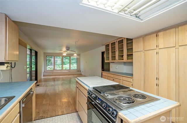 16035 266th Avenue SE, Issaquah, WA 98027
