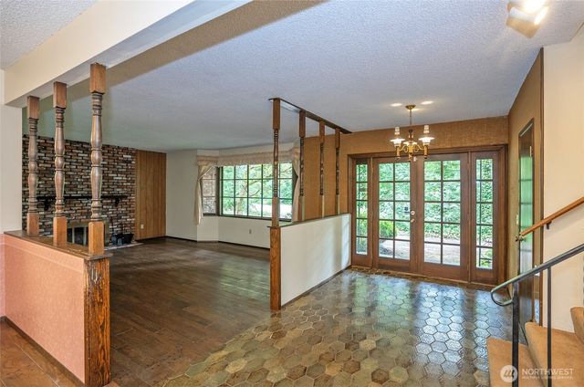 16035 266th Avenue SE, Issaquah, WA 98027