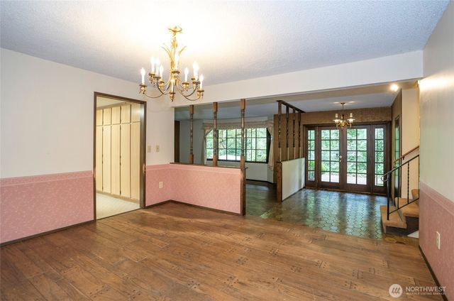 16035 266th Avenue SE, Issaquah, WA 98027