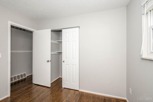 5581 Nightingale Court, Fairfax, OH 45227