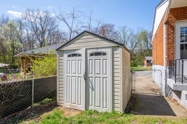 5581 Nightingale Court, Fairfax, OH 45227