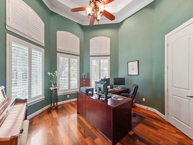 5907 Hawthorne Garden Way, Katy, TX 77494