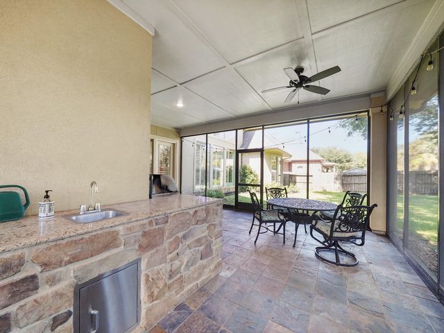 5907 Hawthorne Garden Way, Katy, TX 77494