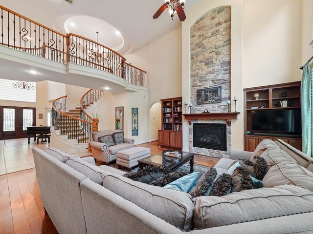 5907 Hawthorne Garden Way, Katy, TX 77494