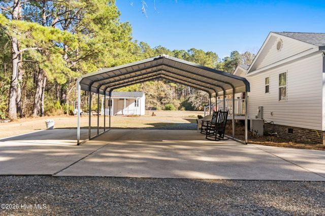 285 Holden Beach Road SW, Shallotte, NC 28470