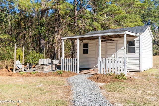 285 Holden Beach Road SW, Shallotte, NC 28470