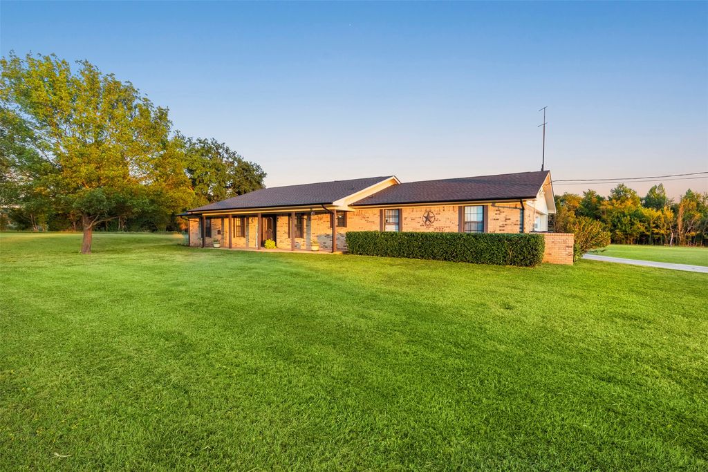 205 country Lane, Malakoff, TX 75148