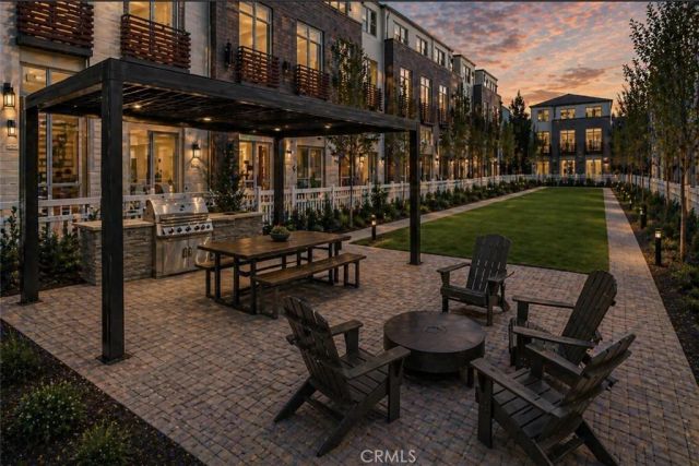 1304 W W Oak Crest Paseo, Ontario, CA 91762