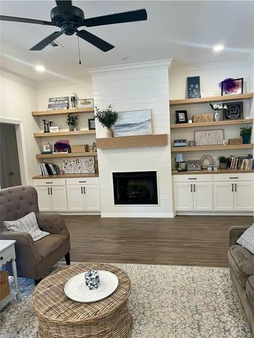 617 Highland Court, Siloam Springs, AR 72761