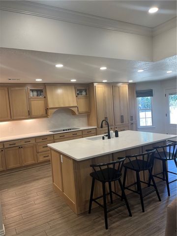 617 Highland Court, Siloam Springs, AR 72761