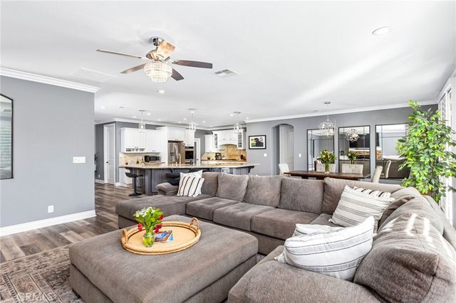 22883 Giant Fir, Canyon Lake, CA 92587