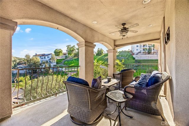 22883 Giant Fir, Canyon Lake, CA 92587