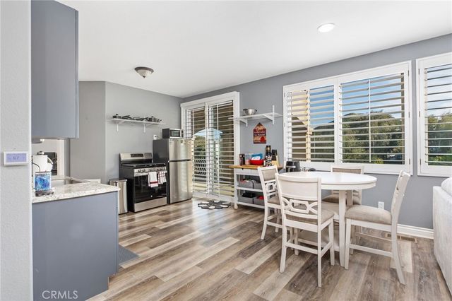 22883 Giant Fir, Canyon Lake, CA 92587