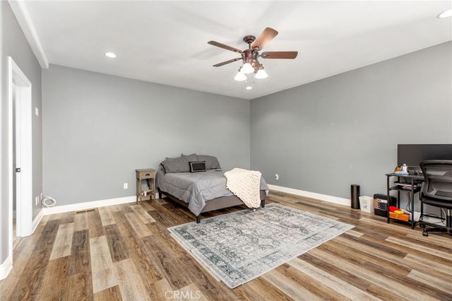 22883 Giant Fir, Canyon Lake, CA 92587