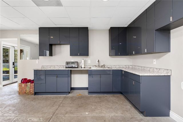 22883 Giant Fir, Canyon Lake, CA 92587