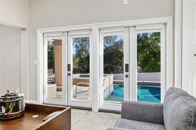 22883 Giant Fir, Canyon Lake, CA 92587