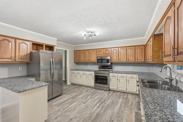 2649 Preakness Dr, Cookeville, TN 38506