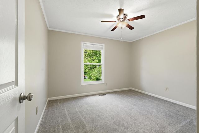 2649 Preakness Dr, Cookeville, TN 38506