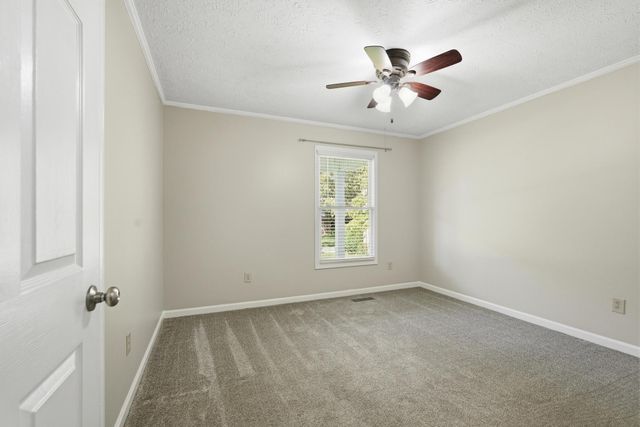 2649 Preakness Dr, Cookeville, TN 38506