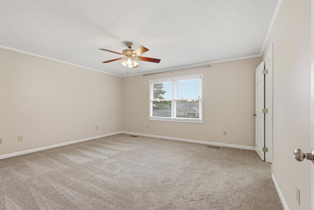 2649 Preakness Dr, Cookeville, TN 38506