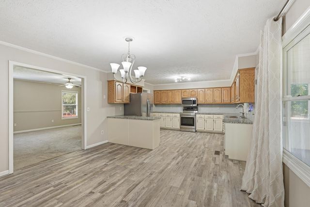 2649 Preakness Dr, Cookeville, TN 38506