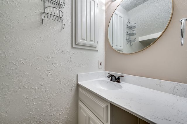 5626 Preston Oaks Road 36B, Dallas, TX 75254