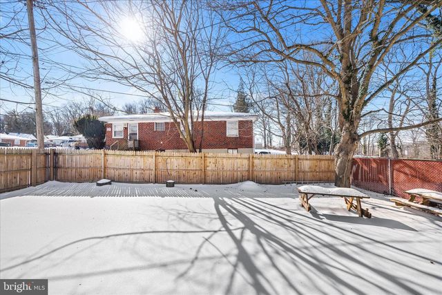 6513 LIBERTY RD, Baltimore, MD 21207