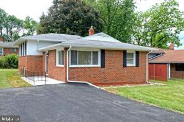 6513 LIBERTY RD, Baltimore, MD 21207