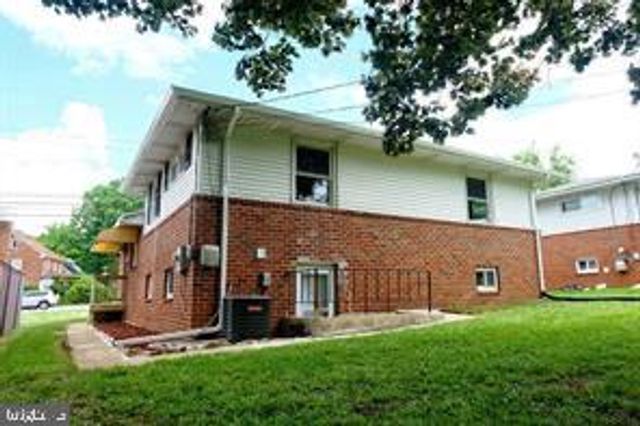 6513 LIBERTY RD, Baltimore, MD 21207