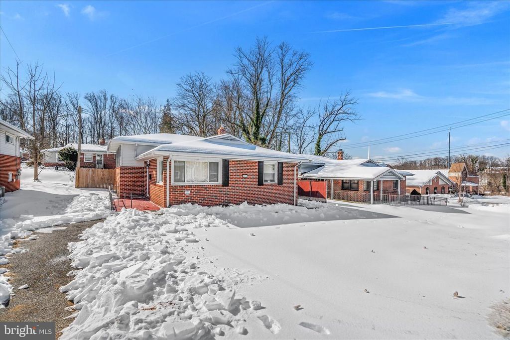 6513 LIBERTY RD, Baltimore, MD 21207