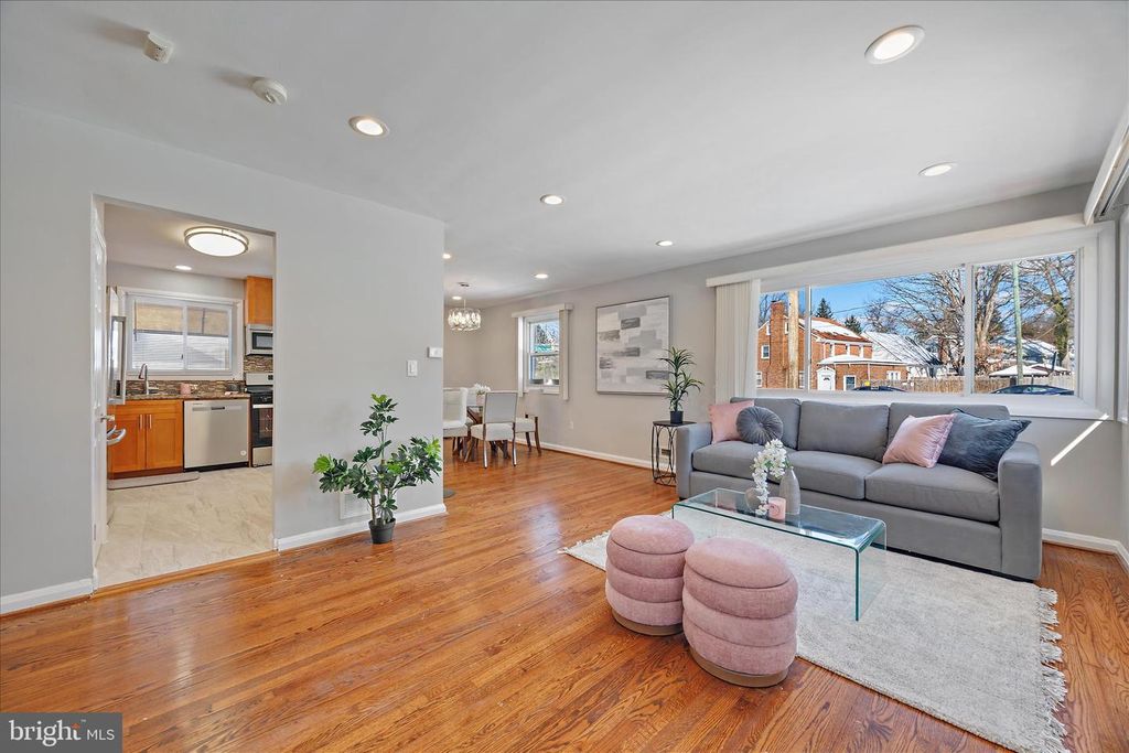 6513 LIBERTY RD, Baltimore, MD 21207