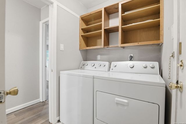 802 Thrasher, San Antonio, TX 78245