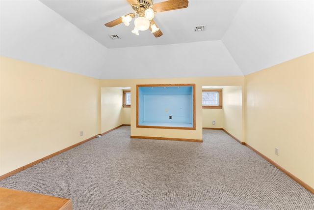 724 Highland Ave., Salina, KS 67401