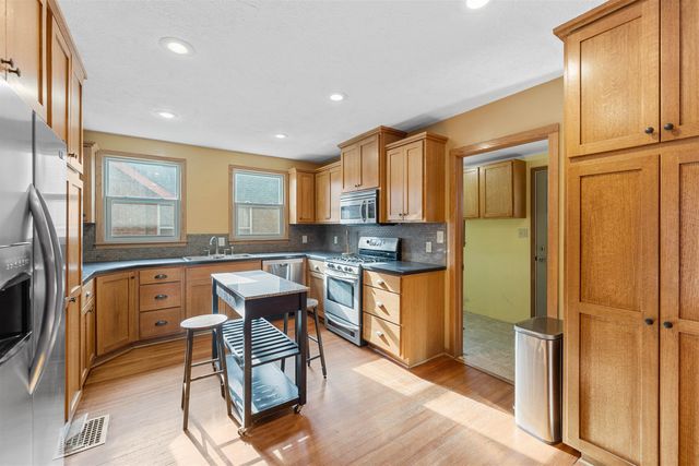 724 Highland Ave., Salina, KS 67401