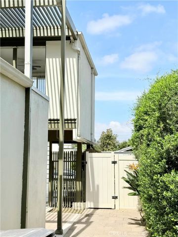 4124 Del Mar, Long Beach, CA 90807