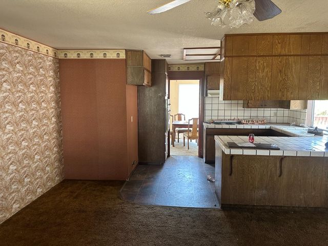 2322 Chapel Hill Cir, Stockton, CA 95209