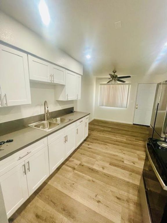 Image 7 of property listing at 1223 N Sylmar, Fresno, CA 93727