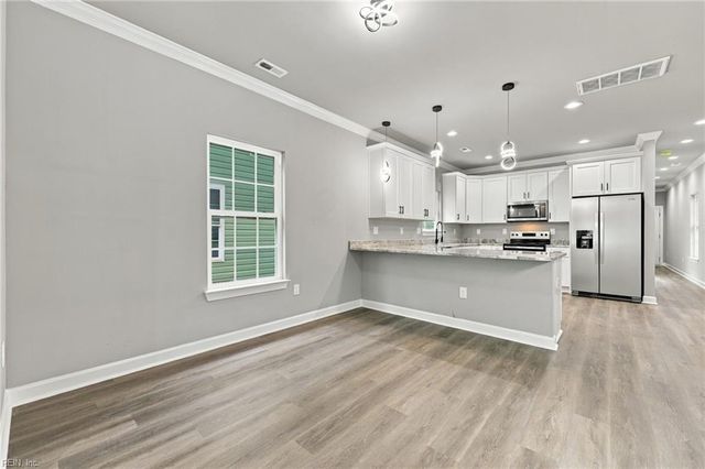 213 Claremont AVE, Hampton, VA 23661