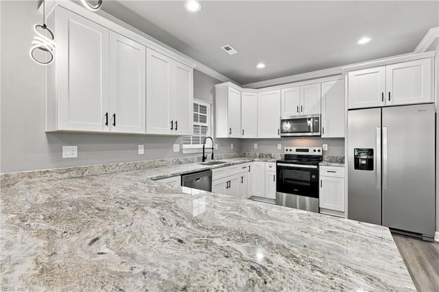 213 Claremont AVE, Hampton, VA 23661