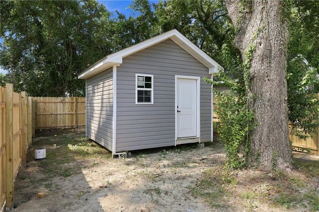 213 Claremont AVE, Hampton, VA 23661