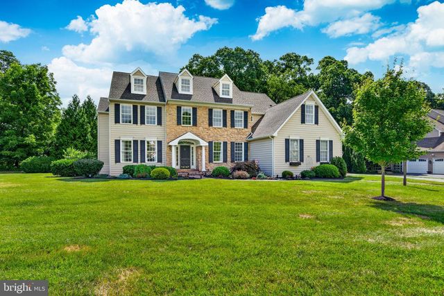 1003 HIDDEN HOLLOW LN, West Chester, PA 19380