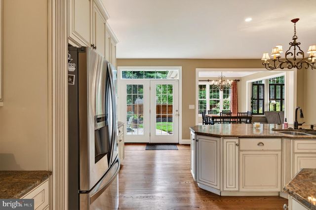 1003 HIDDEN HOLLOW LN, West Chester, PA 19380
